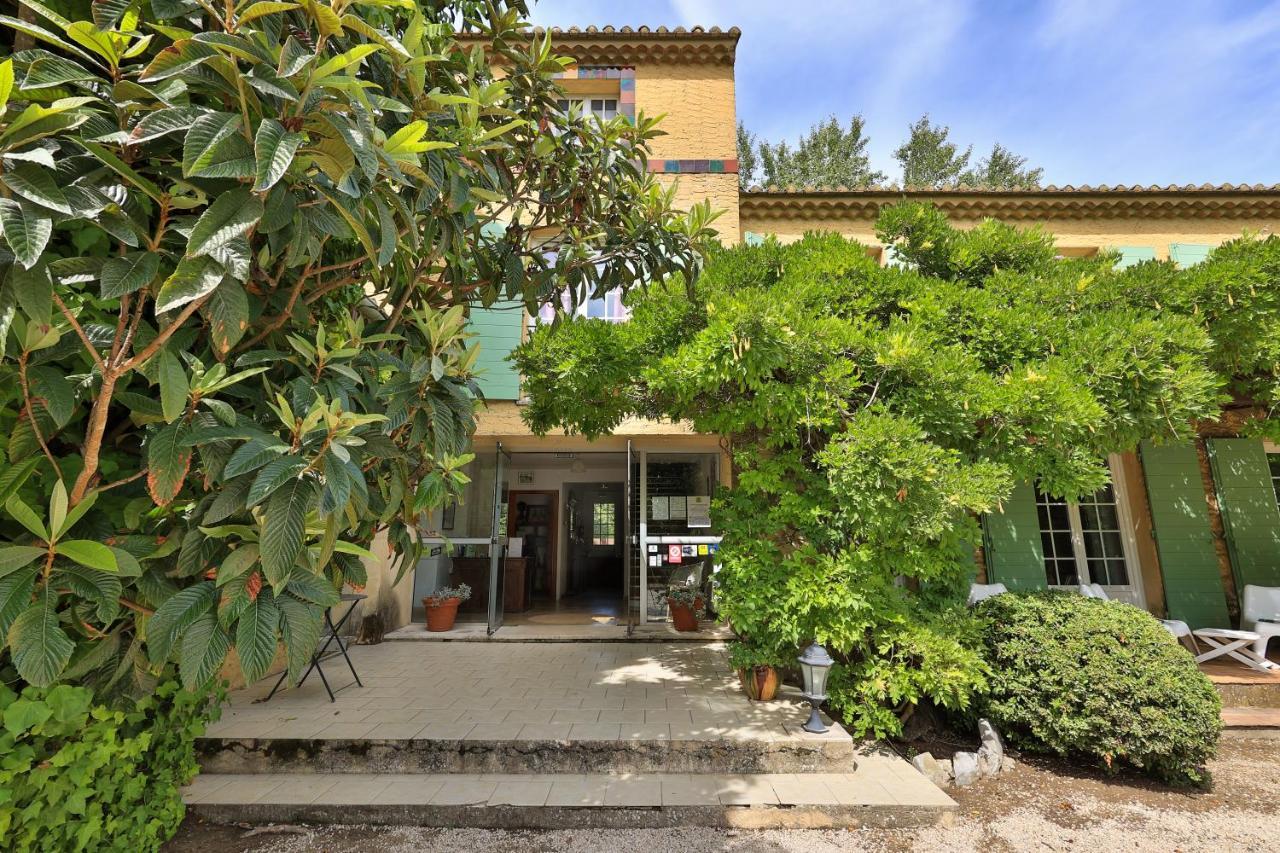 Logis Hotel Castel Mouisson Barbentane Exterior foto