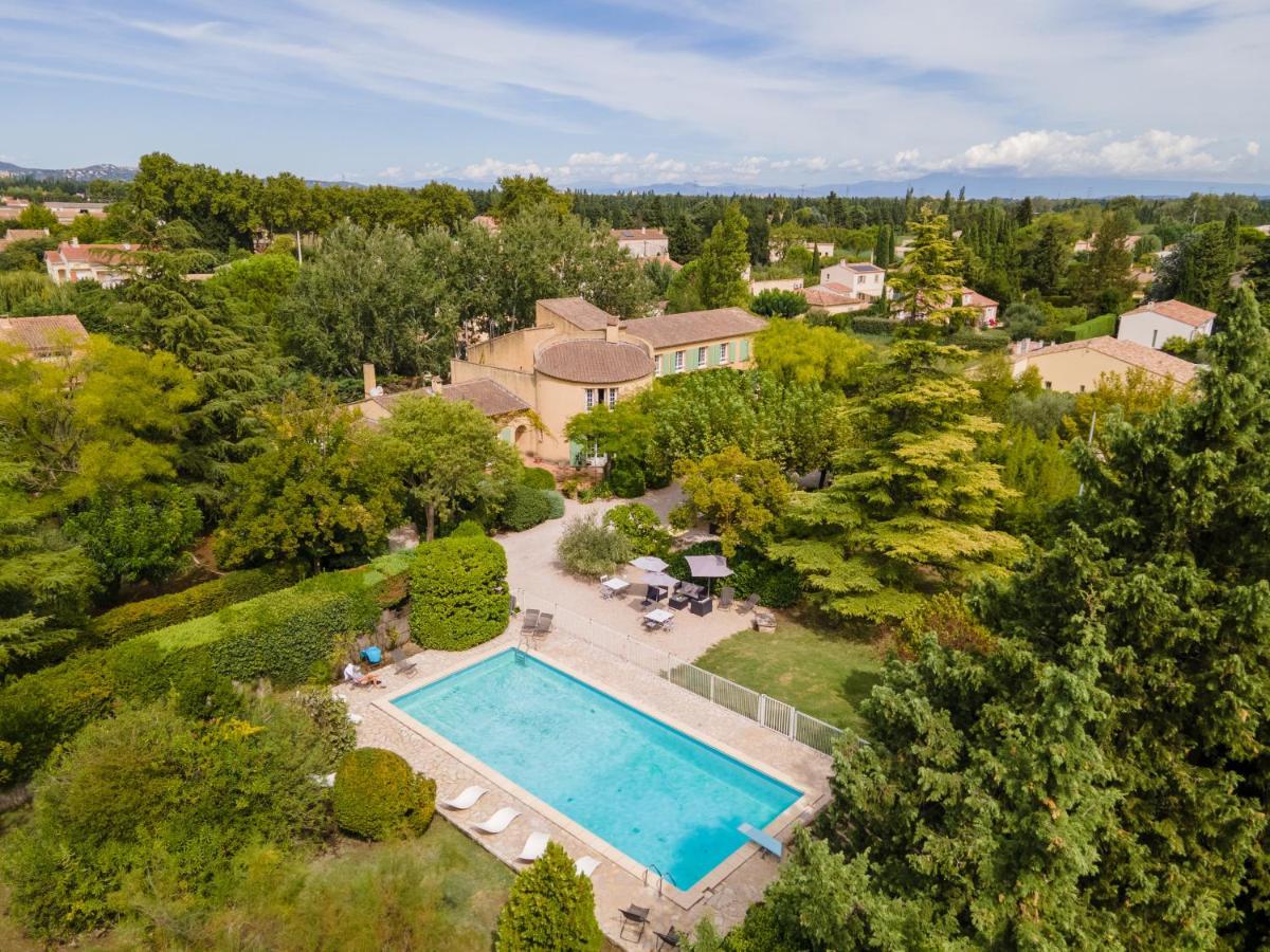 Logis Hotel Castel Mouisson Barbentane Exterior foto